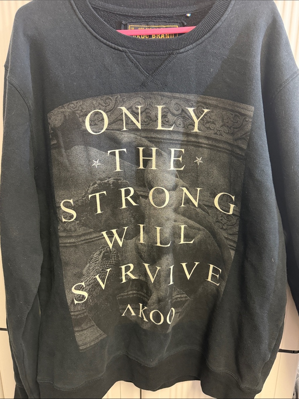 Akoo crewneck